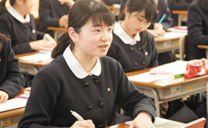 １日の流れ・年間予定